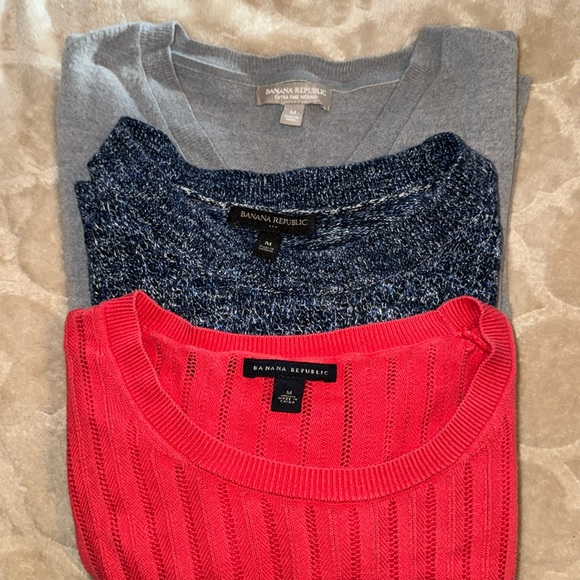 BANANA REPUBLIC SWEATER BUNDLE - Picture 1 of 17